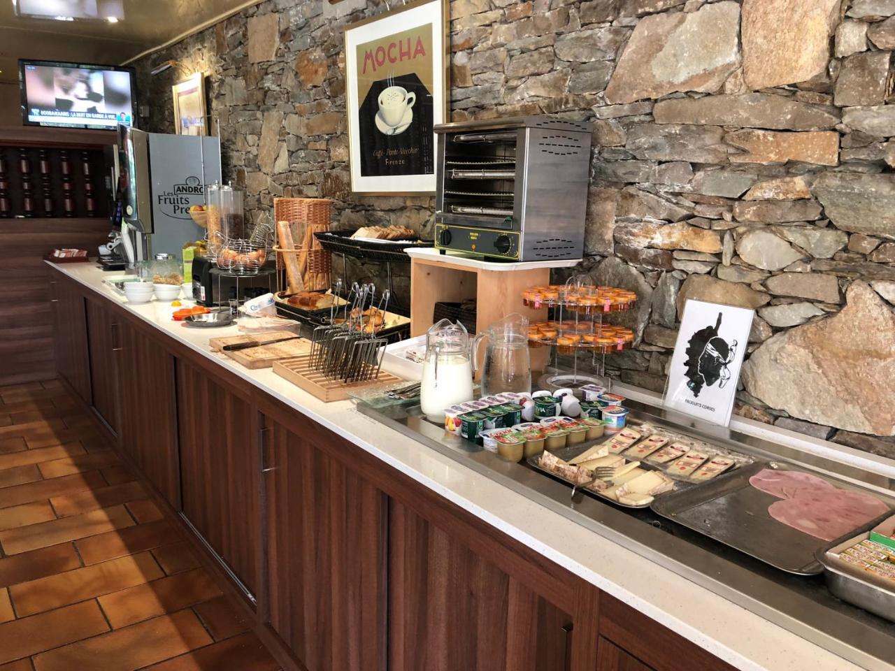 Hotel Castel Vecchio Ajaccio (Corsica)